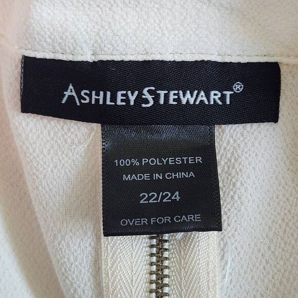 Ashley Stewart Cream Button Down Blouse with Back Zipper NWT Size 22/24 - Picture 9 of 13